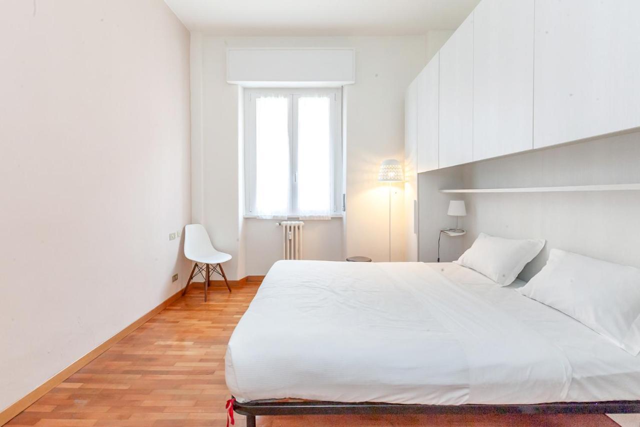 Double In The Center - 20 Min Walk From Duomo Affittacamere Milano
