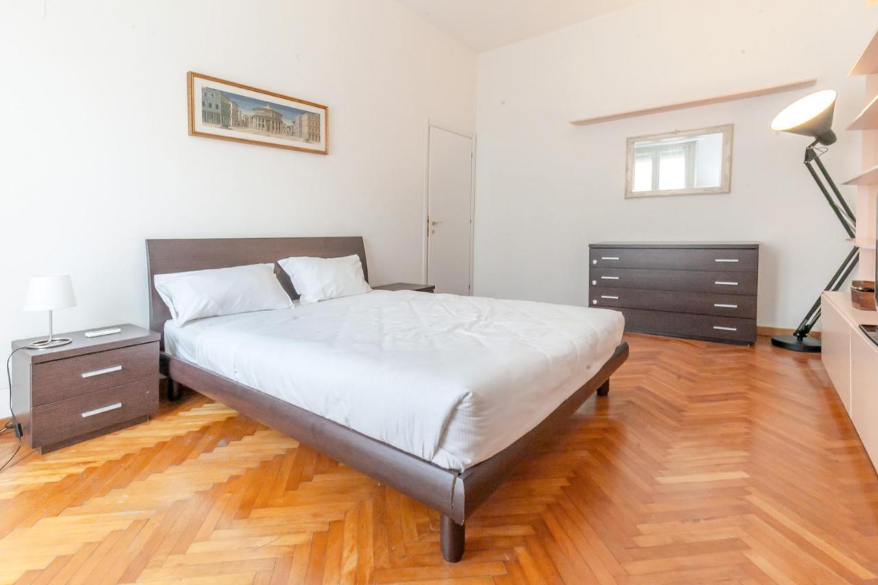 Double In The Center - 20 Min Walk From Duomo Affittacamere Milano